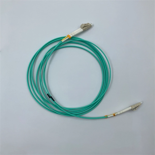 ADSS optical cable is a duct optical cable