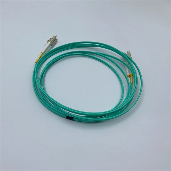 How much does Nicaragua fiber optic cable cost per meter 